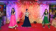 Beautiful Females Dance on Wedding Asan Yar Banaya e Nach K _ (FULL HD)