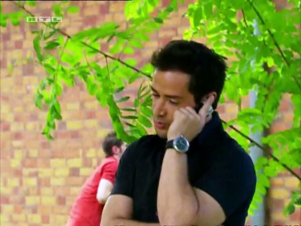 265Dx_Oliver.und.Annette.bauen.sich.gegenseitig auf