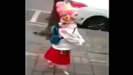 Dog  Walking like Human - Video Dailymotion