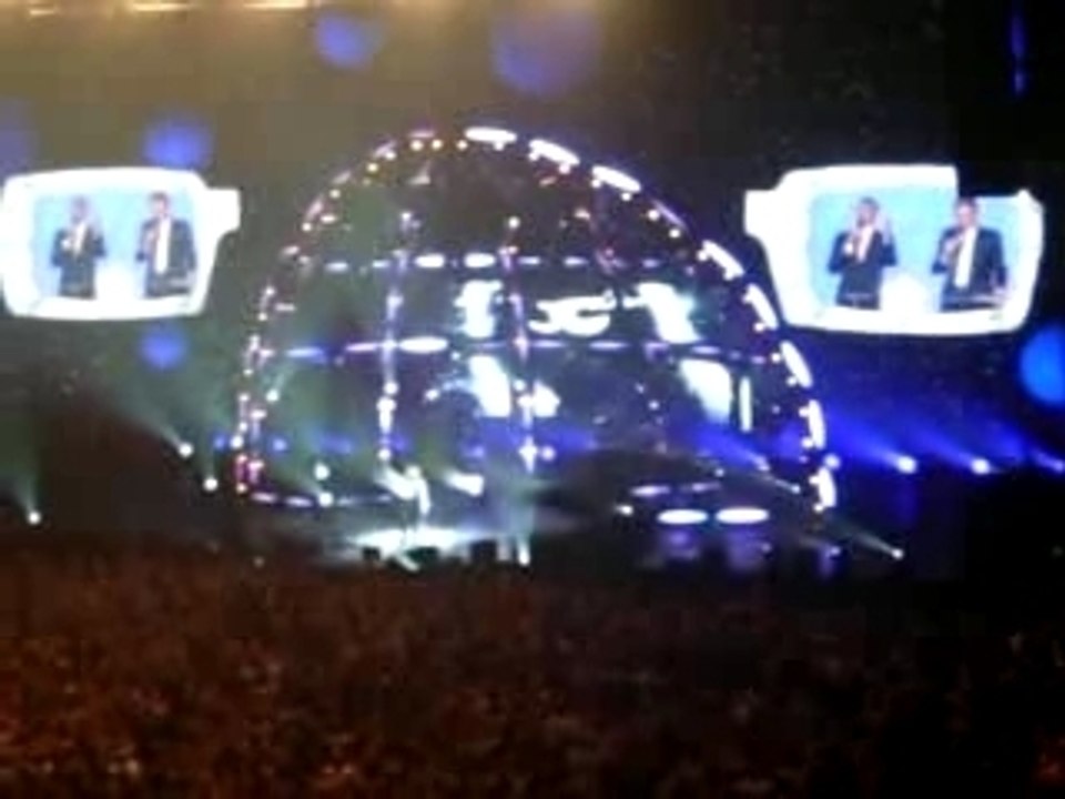 Michel POLNAREFF Bercy 10-03-07_rap. #6