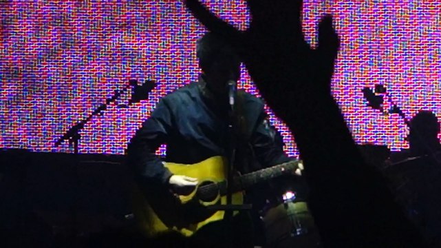 Noel Gallagher's High Flying Birds - Fade Away