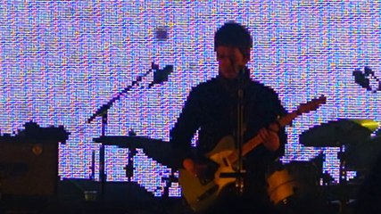 Noel Gallagher's High Flying Birds - In The Heat Of The Moment
