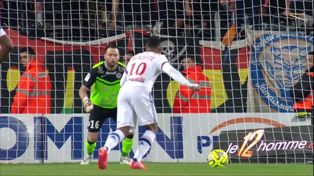 Montpellier Hérault SC - Olympique Lyonnais (1-5) - Highlights - (MHSC - OL) - 2014-15