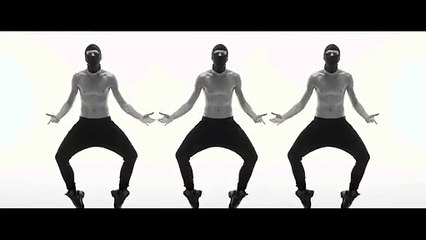 Here's Raw Footage of Fashion Model Ayyan -Making Dollars-