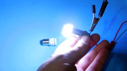 Lâmpada de ré com 50 LEDS 1 POLO