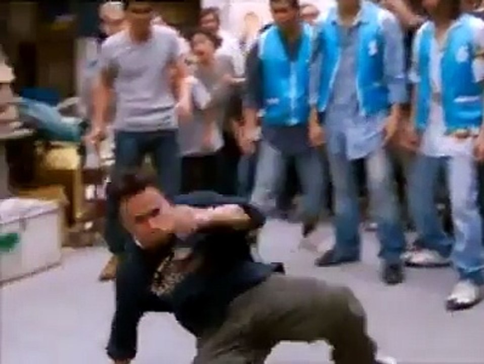 Girls vs boy's fighting