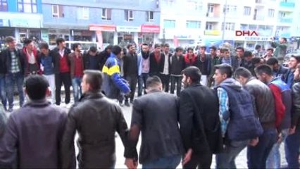 Hakkari Ygs Öncesi Halay Çekip Stres Attılar