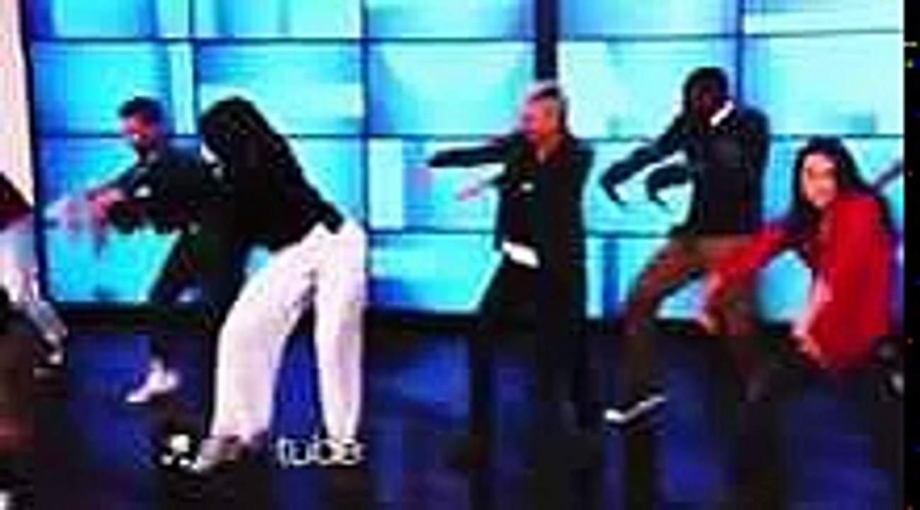 Ellen and Michelle Obama break it down to Uptown Funk