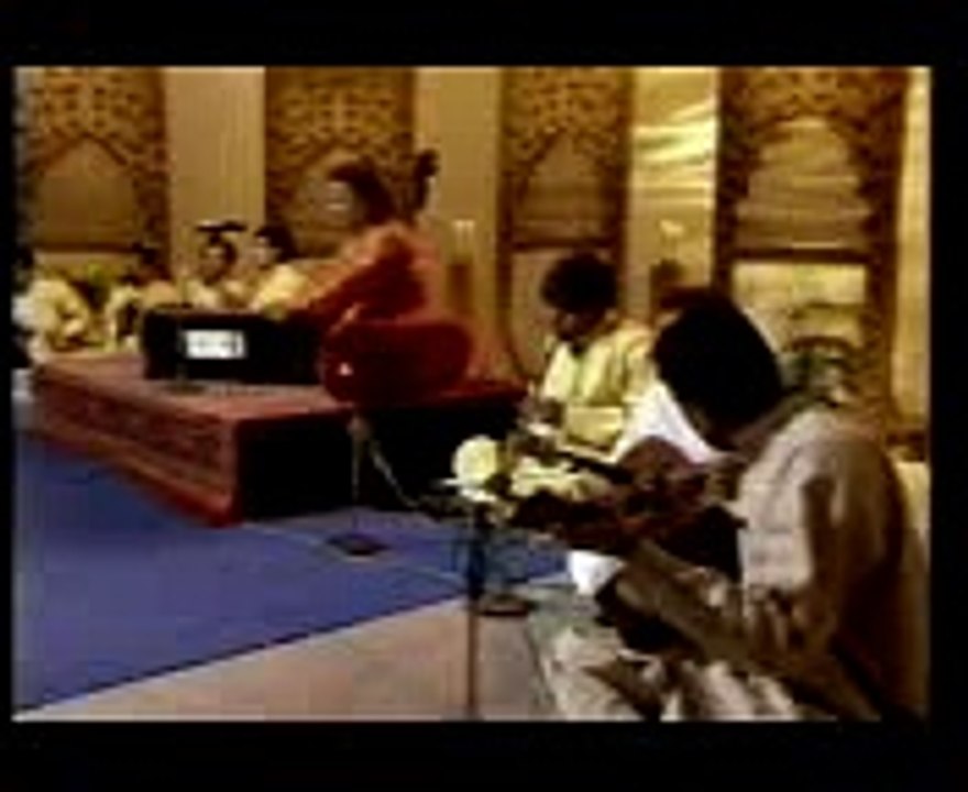 Aziz Mean Qawal (Moon) (1)