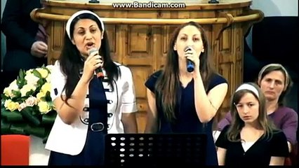 Adriana si Debora Stoica-Intr-o zi ma-m desteptat