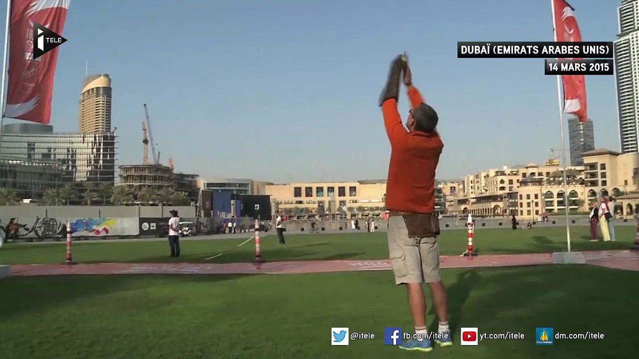 Vol sur le dos d'un aigle du plus haut gratte-ciel du monde