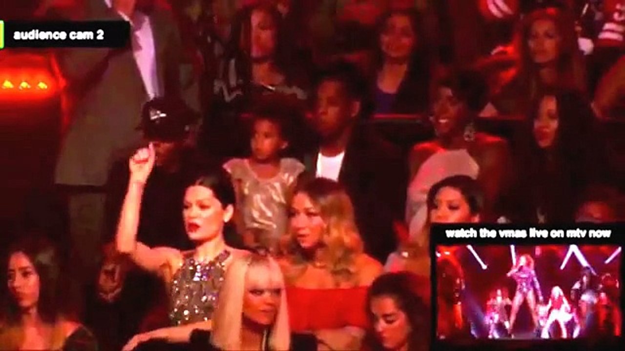 Blue Ivy Dancing At The VMAs Full (Low)