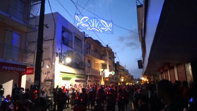 double face - mi careme défilé guadeloupe