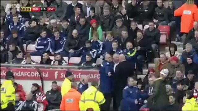 Angry Sunderland supporters let out their frustration at the Sunderland Bench & Gus Poyet