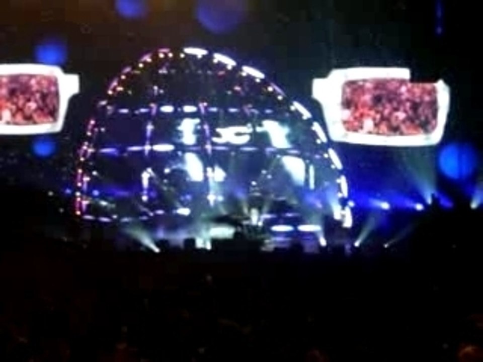 Michel POLNAREFF Bercy 10-03-07_rap. #4