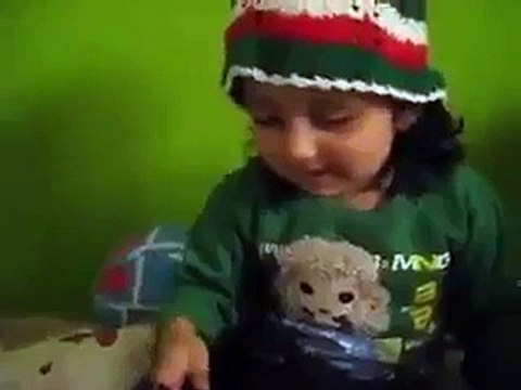 Cute little girl singing dagabaaz song in her cute voice