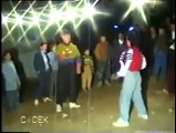90'ların Apaçi Gençleri ve 90'lar Apaçi Dansı