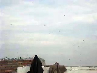 Full mahol in Rawalpindi basant 2014