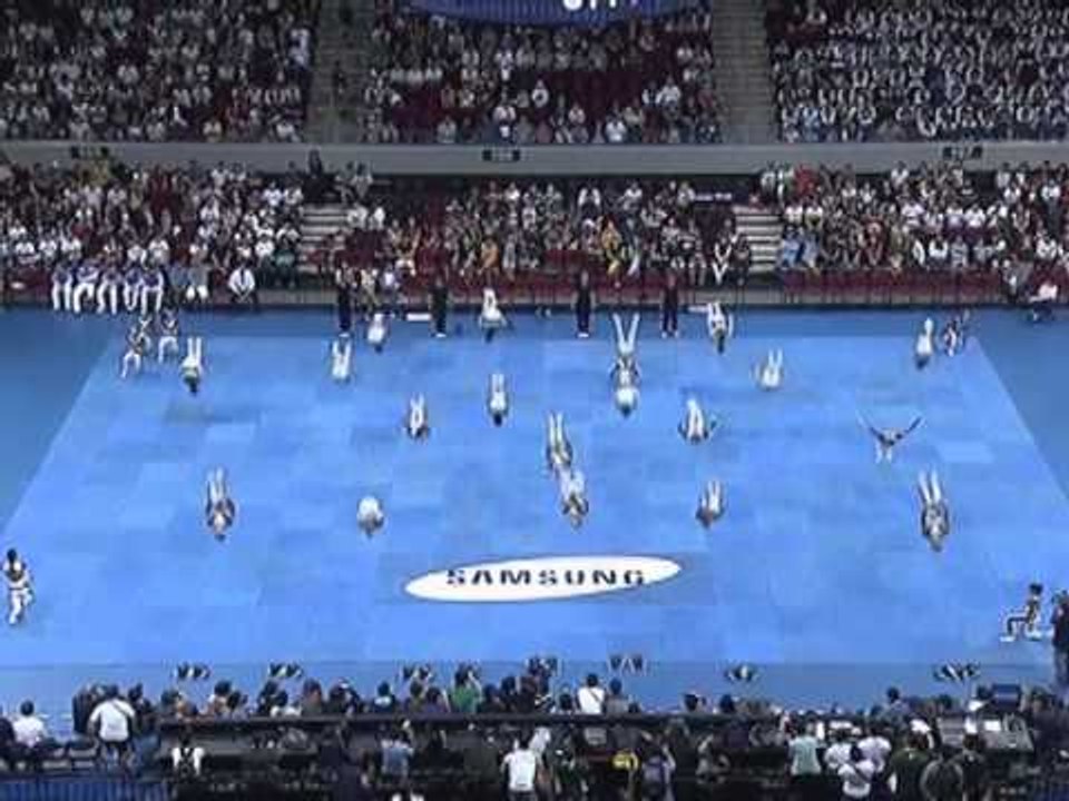 UAAP 76 Cheerdance Competition 2013: FEU Cheering Squad