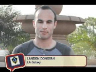 DONOVAN INVITES FILIPINO FANS