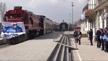 Kırıkkale 'Barış Treni' Kırıkkale Garı'nda Mola Verdi