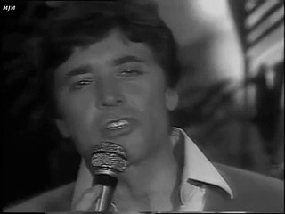 Le bateau blanc --- Sacha Distel