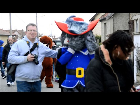 CARNAVAL de la cité à l'école du Bois de Breuil