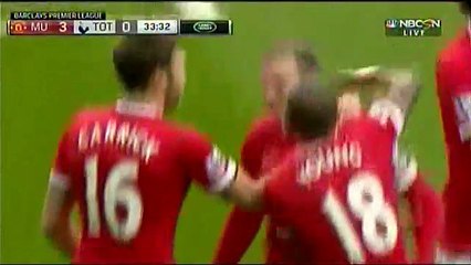 Football - Wayne Rooney célèbre un but... en mimant le KO subi dans sa cuisine