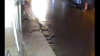 Hırsızlık Anı Güvenlik Kameralarınca Kaydedildi