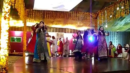 Awsome Gujrat Wedding Dance Party