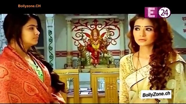 Roly Ne Liya Aghoriyon Se Panga!! - Sasural Simar Ka - 16th March 2015