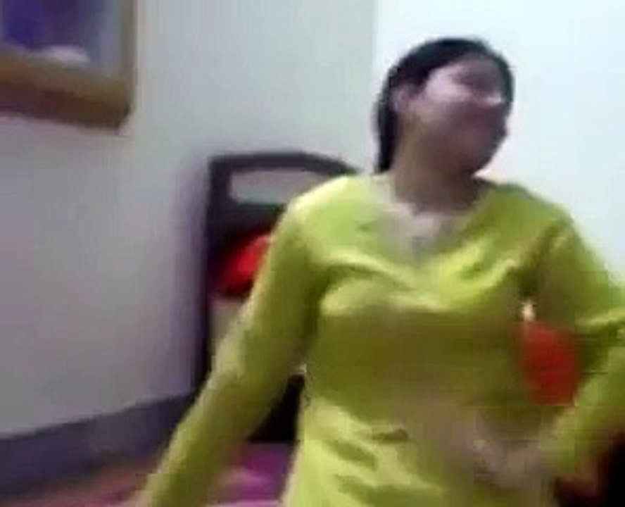 Girls Hostel Room Dance of Bollywood song