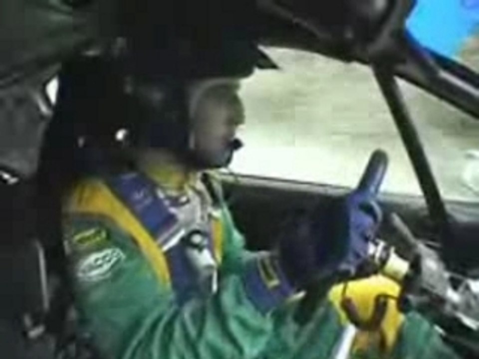 Paulu-Battistu Halter en 206 WRC