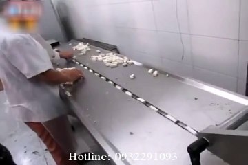 Máy đóng gói kẹo lạc giá rẻ