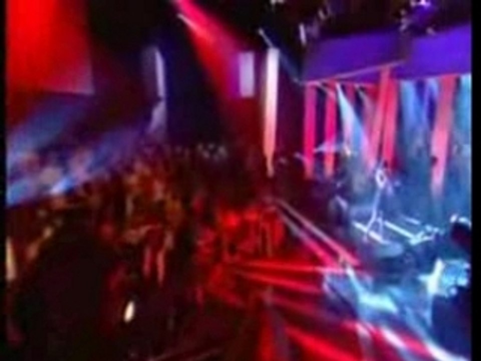 Yeah Yeah Yeahs Live Date With the Night