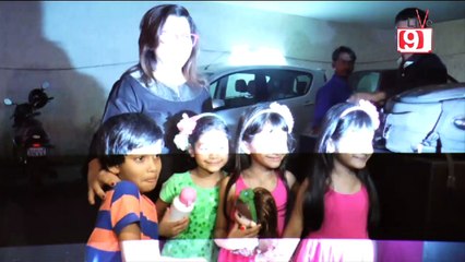 Farah Khan Spotted With Her Cute Triplets!