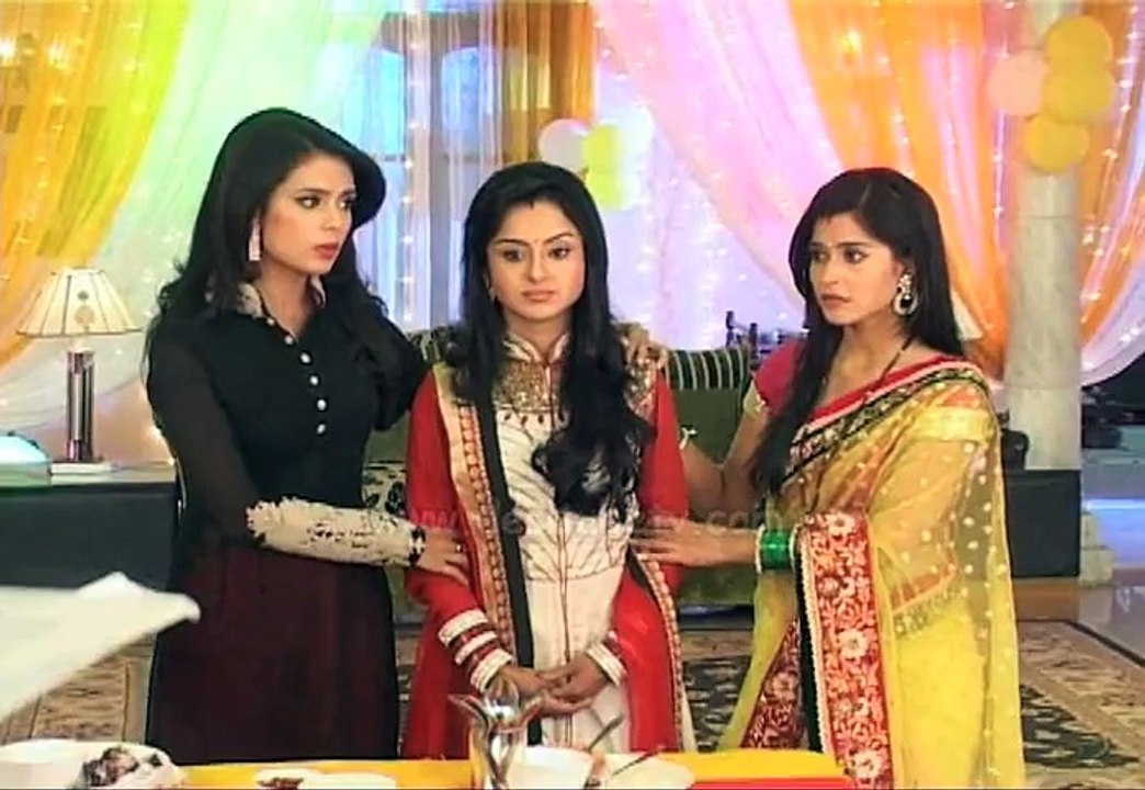 Shastri Sisters: Minty Spoiled Anushka's Party, Must Watch Episode 16th March 2015