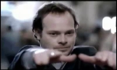 cuoc chien khong can suc