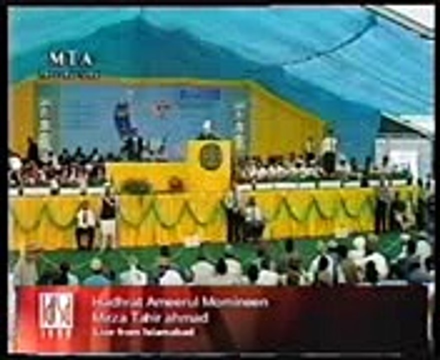 Mubahila between Allama Illyas Sattar & mirza tahir (false caliph of false religion of qadyaniyat or ahmediyat)_mpeg4