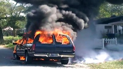 HEAD-ON CRASH CAPTURED DURING A CAR FIRE