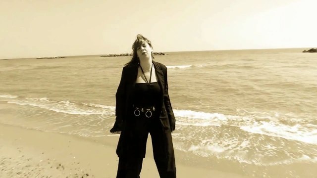 Chanson d'amour romantique, nouveauté 2015. Il me faudra du temps. Lise Serandour