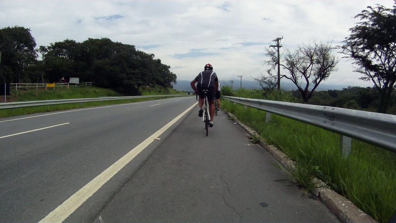 Speed, 45 km, Taubaté, SP, Brasil, treino na pista, Equipe de ciclismo, Sasselos Team, Marcelo Ambrogi e a família, (45)