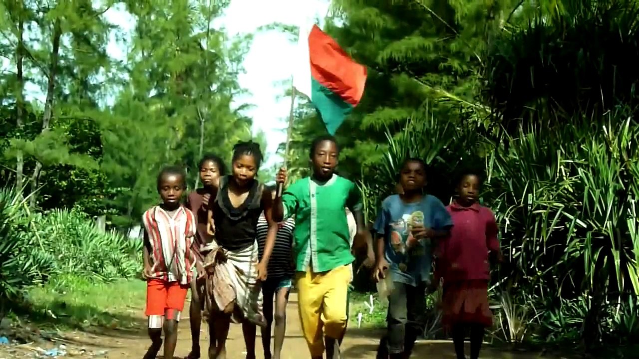 KLAPHEKOT RADRJY  -  Gasikara Fotsy Mena Maintso (gasy HD - malagasy)