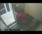 ▶ Elisa Lam Video Before Found in Water Tank _ Elisa Lam Elevator Video Being Followed - YouTube [360p].mp4