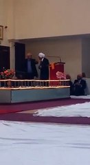 Giani Gets kicked out of Gurdwara