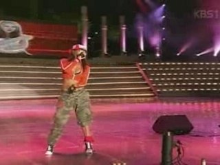 CoCo Lee - All Around the World (Live)