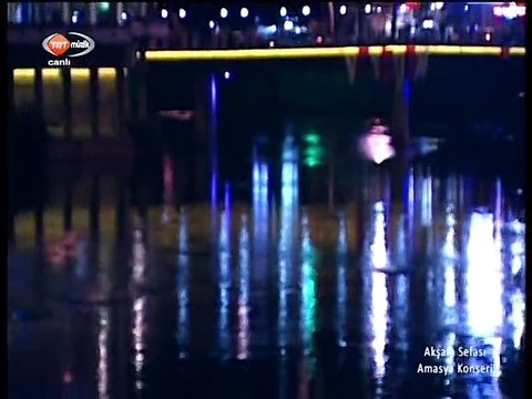 AYŞE EKİZ - YILDIZLARIN ALTINDA