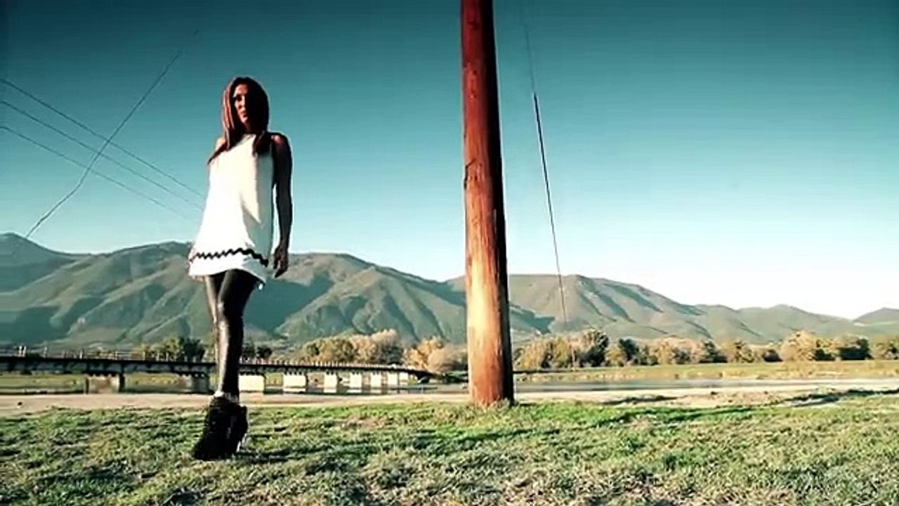 Βασιλική Νταντά - Μοναξιά μου καλή μου φίλη  | 16.03.2015 Greek- face (hellenicᴴᴰ video clips