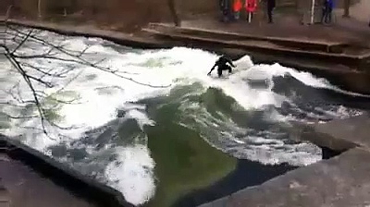 Munchen river surf
