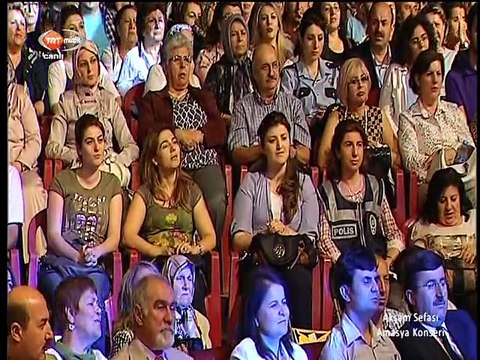 NUSRET YILMAZ -GÜN GELİRDE BENİ UNUTURSUN DEMİŞTİM